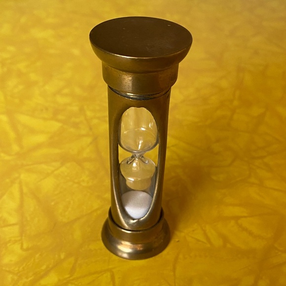 Vintage Brass Hourglass Timer - Picture 1 of 9